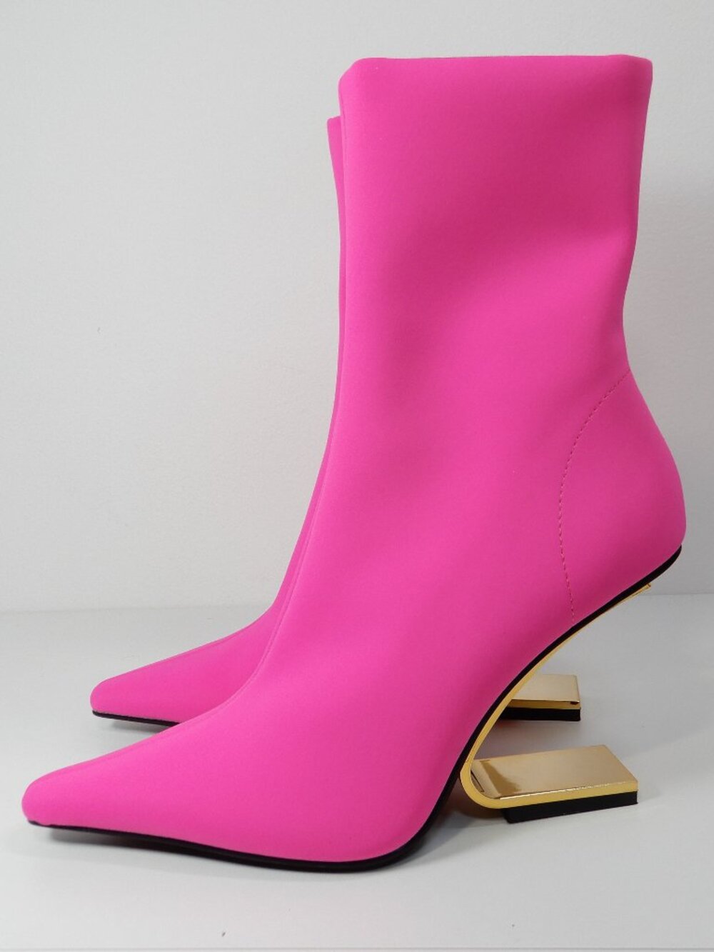 JEFFREY CAMPBELL Combass Sock Bootie Size 6 Fuchsia Hot Pink Neoprene NEW